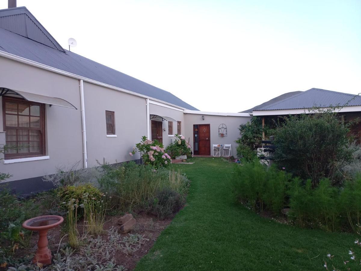 Dekotzenhof Hotel Wakkerstroom Luaran gambar