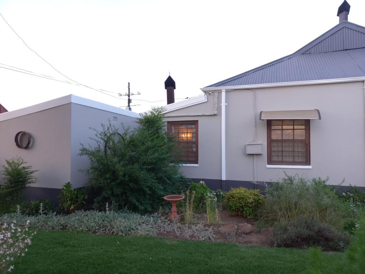 Dekotzenhof Hotel Wakkerstroom Luaran gambar